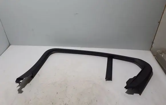 BMW i5 G60 Other rear door trim element 51355A167C2
