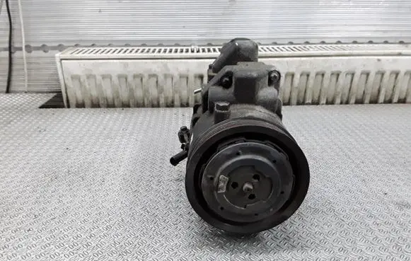 Mercedes-Benz Vaneo W414 Air conditioning (A/C) compressor (pump)