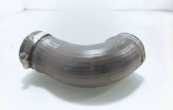 Audi A4 S4 B6 8E 8H Intercooler hose/pipe 8E0145837G