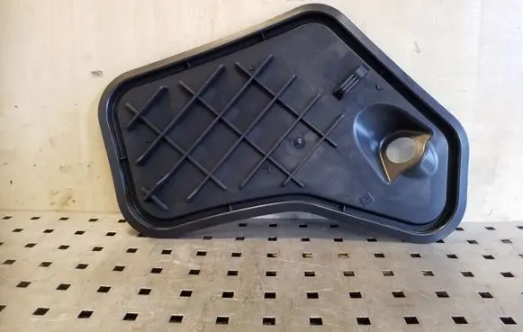 Volkswagen Sharan Sliding door trim 7N0843802D