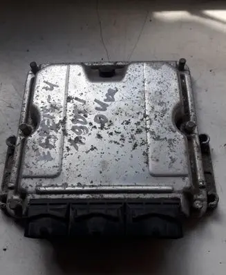 Renault Espace - Grand espace IV Engine control unit/module 0281011324