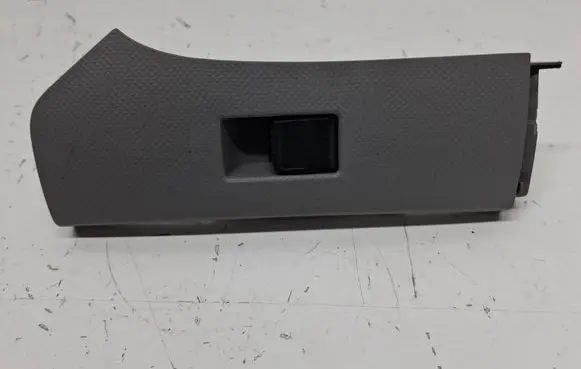 Toyota Yaris Electric window control switch 742310D090