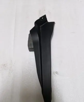 Buick Encore GX I Fender end trim 42733444