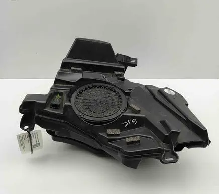 Audi A5 8T 8F Subwoofer speaker 8F0035382A