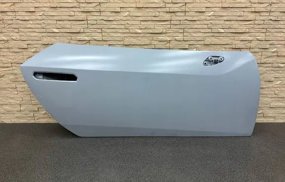 Lamborghini LP 610-4 Door (2 Door Coupe) 4T8831052