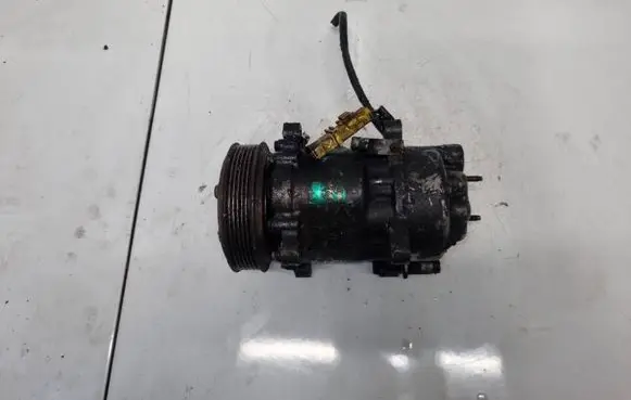 Peugeot 307 Air conditioning (A/C) compressor (pump) SD6V12