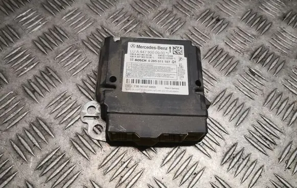 Mercedes-Benz Vito Viano W447 Airbag control unit/module 4479000900 A4479000900