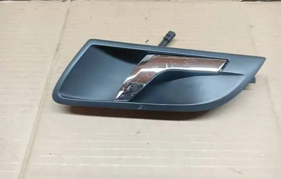 Skoda Superb B6 (3T) Rear door interior handle 3T0839247 1319C