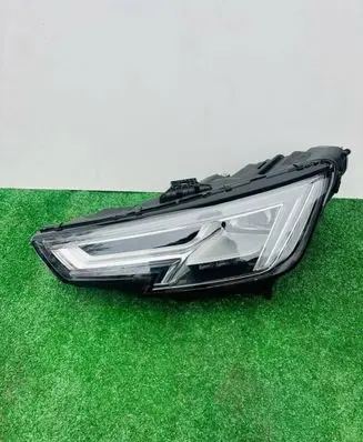 Audi A4 S4 B9 Headlight/headlamp 8W0941033