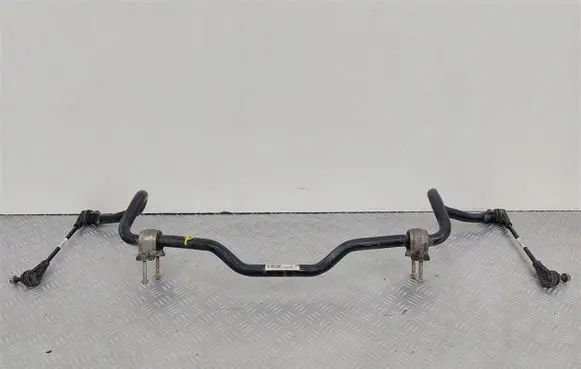 Volvo XC40 Front anti-roll bar/sway bar 31681914
