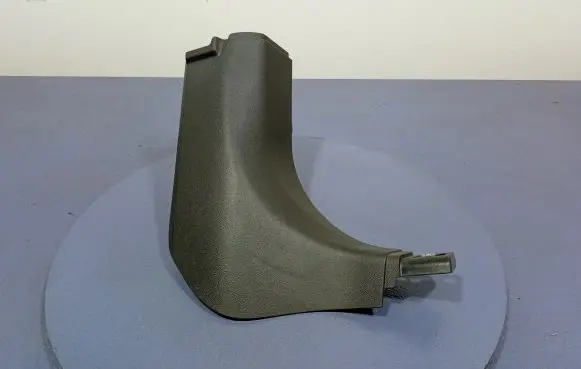 Other sill/pillar trim element