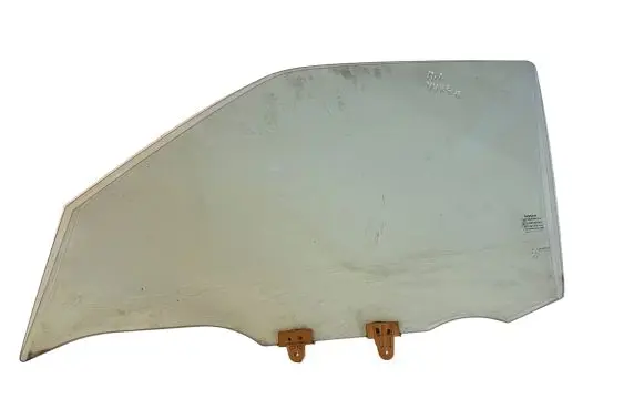 Nissan Juke I F15 Front door window glass four-door 43R007951