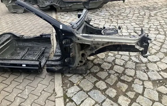 BMW 6 E63 E64 Front quarter panel TM27764