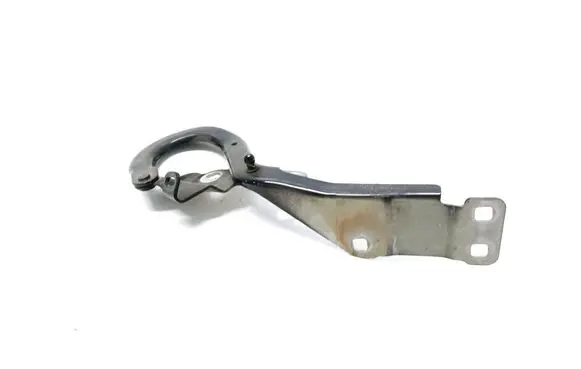 Engine bonnet/hood hinges