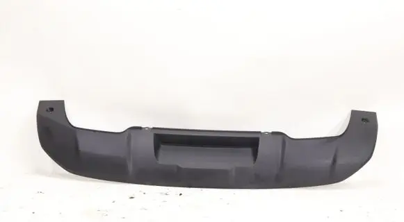 Front bumper lip