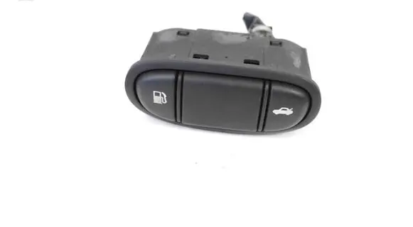 Jaguar S-Type A set of switches 2R839B242A