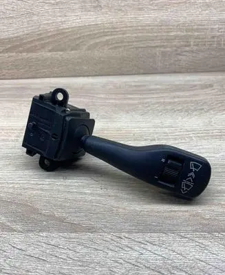 BMW 3 E46 Indicator stalk 8363669