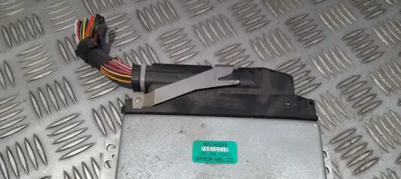 Mitsubishi Space Runner ABS control unit/module MR249589 769-0016