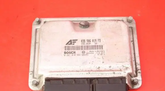 Seat Alhambra (Mk1) Engine control unit/module ECU 038906019FB