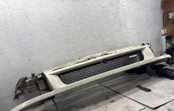 Ford Transit Front grill YC158242AY