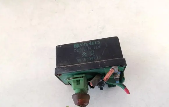 Citroen Xsara Glow plug pre-heat relay 9619039780