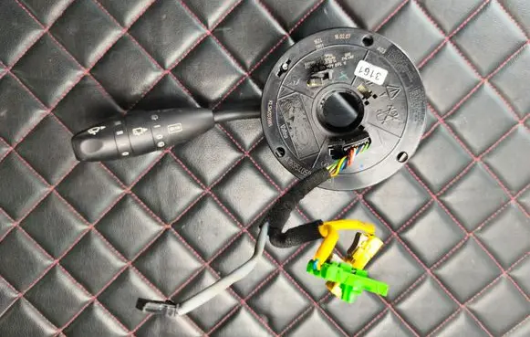 Mercedes-Benz B W245 Airbag slip ring squib (SRS ring) A1694640818