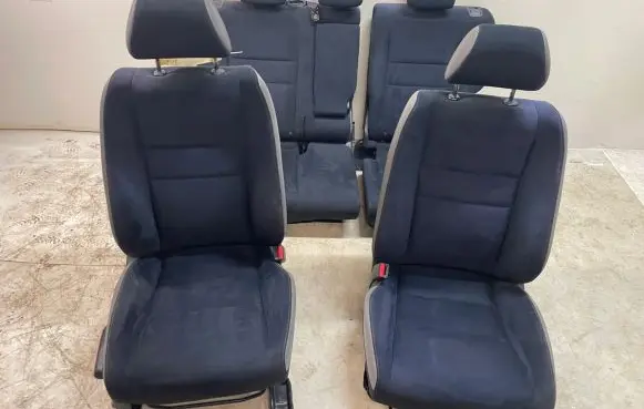 Seat set