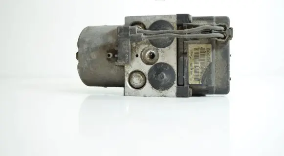 Audi A4 S4 B5 8D ABS Pump 8E0614111HL