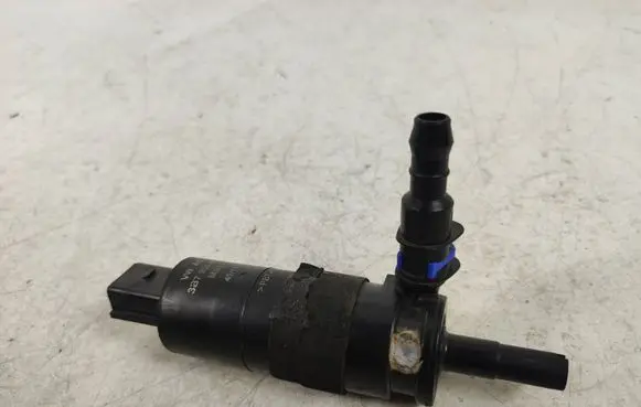Audi A6 S6 C7 4G Headlight washer pump 3B7955681