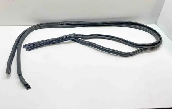Mercedes-Benz SL R129 Front door rubber seal A1297200278 A1297200178