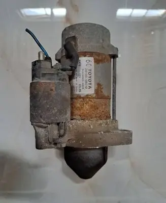 Toyota Avensis T270 Starter motor 281000R010 MS4280004920