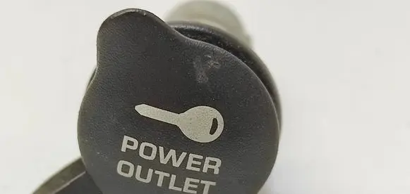 Chrysler Voyager 12 V Socket (rear) 