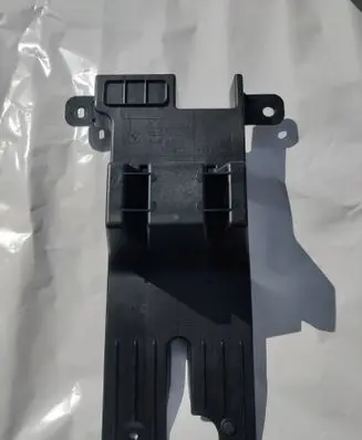BMW 5 G30 G31 G38 Spare wheel section trim 7438716 52107010