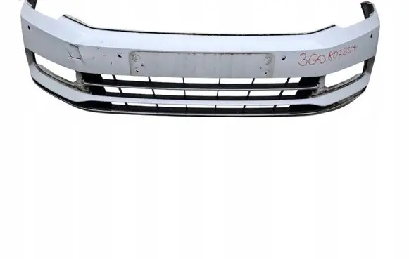 Volkswagen PASSAT B8 Front bumper 3G0807221A