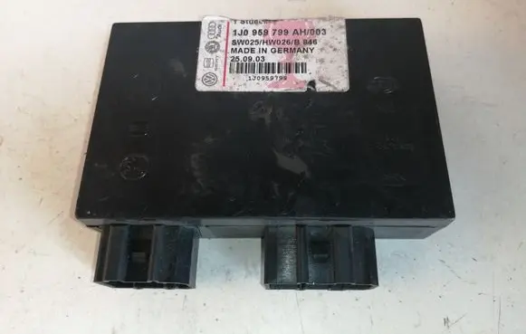 Volkswagen PASSAT B5 Comfort/convenience module 1J0959799AH 1J0959799
