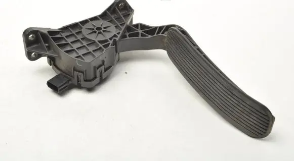 Ford Explorer V Accelerator throttle pedal BB5AF836AC