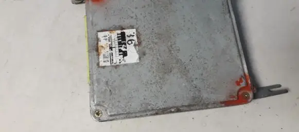 Mazda 323 Engine control unit/module 079700235 079700-235