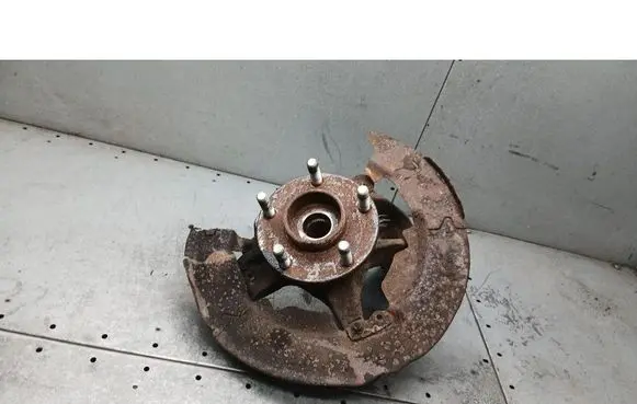 Volvo V50 Front wheel hub spindle knuckle 