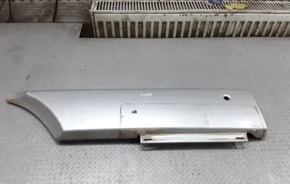 Mitsubishi Pajero Loading door trim (molding) MN117239
