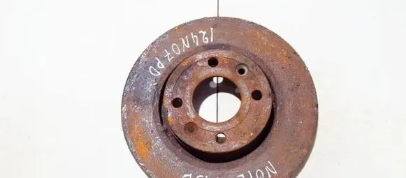 Nissan Note (E11) Front brake disc ventiliuojamas