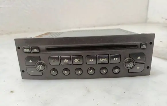 Peugeot 206 Radio/CD/DVD/GPS head unit PSARCD10001 VDS0091919 F0103060091919
