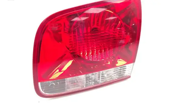 Volkswagen Touareg I Tailgate rear/tail lights