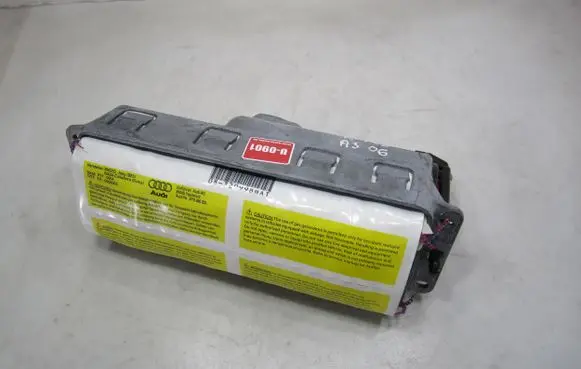 Audi A3 S3 8P Passenger airbag 8P0880202 PAB320994NAT