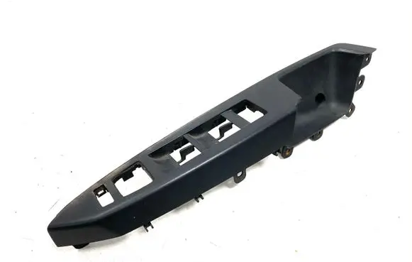 Opel Antara Front door window switch trim 