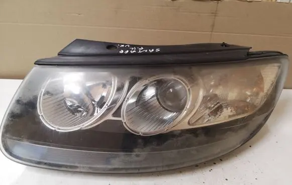 Hyundai Santa Fe Headlight/headlamp 921012BXXX