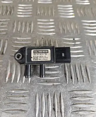 Seat Alhambra (Mk2) Exhaust gas pressure sensor 03L906051B