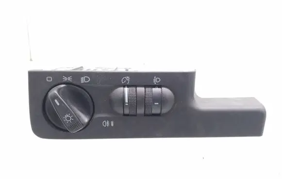 Volkswagen PASSAT B4 Light switch 04051304 3A1941531E 3A1941333