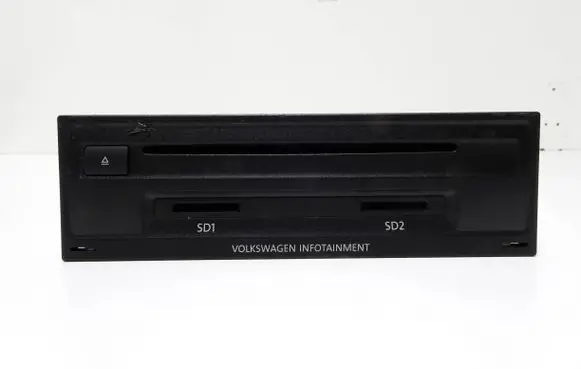 Volkswagen Golf VII Radio/CD/DVD/GPS head unit 3Q0035874A