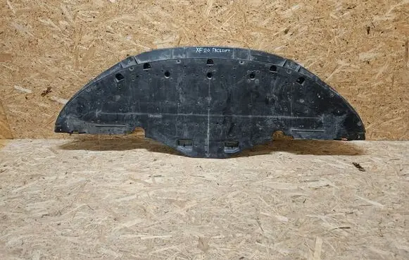 Jaguar XF X250 Front bumper skid plate/under tray 8X2317626