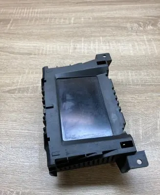 Opel Astra H Screen/display/small screen 13111165 317099190